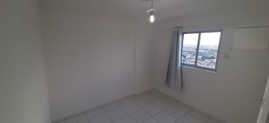 Apartamento para aluguel possui 54 metros quadrados com 2 quartos em Farol - Maceió - AL