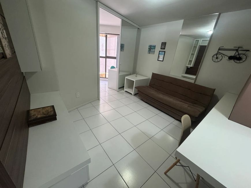 Quarto e sala mobiliado