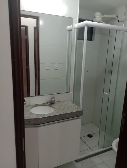 PS: ALUGO APARTAMENTO 3/4, NA PONTA VERDE