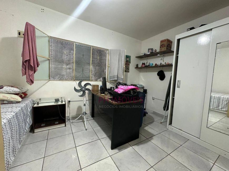 Casa duplex com 4 quartos sendo 2 suítes no Bairro da Jatiúca - 200m²
