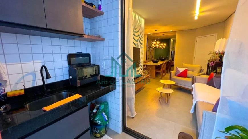 Apartamento 3 Quartos, 80m², Varanda Gourmet com 2 Vagas na Ponta Verde - Maceió Alagoas