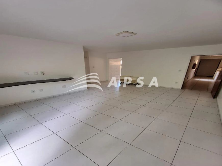 EXCELENTE APARTAMENTO LOCALIZADO NO CORAÇÃO DA PONTA VERDE, A POUCOS METROS DA ORLA, PRÓXIMO A BARES
