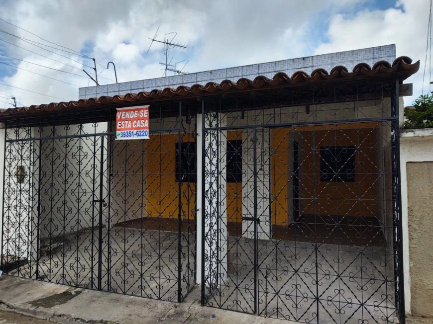 Linda casa Clima bom apenas 190 mil