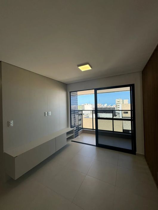 PS.: ALUGO APTO 2/4 COM VARANDA NA PONTA VERDE