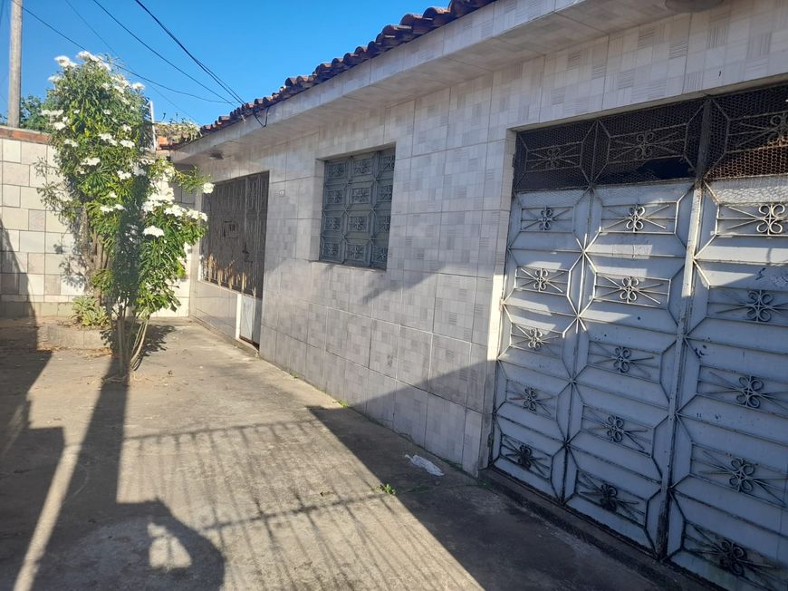 Casa para venda com 200 metros quadrados com 2 quartos em Cidade Universitária - Maceió - AL
