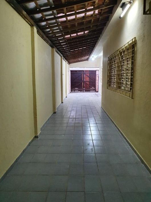 Casa para à venda na parte alta de Maceió