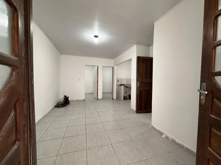 Casa com 04 quartos próximo a arena Santa Lúcia - Maceió - AL