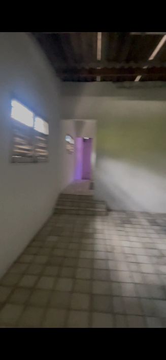 Imóvel para aluguel possui 100 metros quadrados em Gruta de Lourdes - Maceió - AL