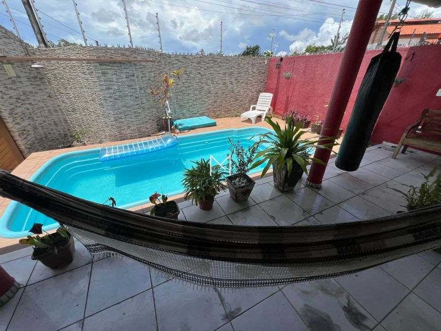CASA COM 4/4 NO ANTARES DISPONÍVEL PARA VENDA