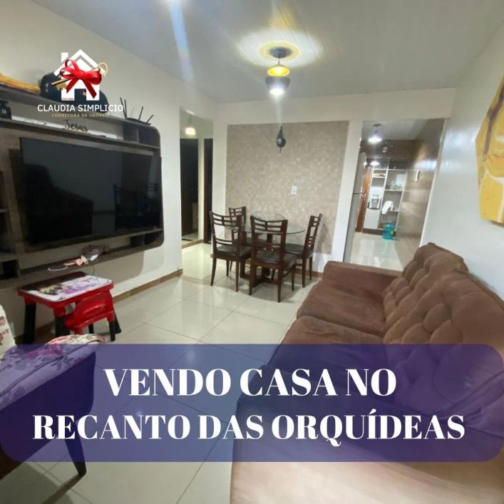 CASA NO BENEDITO BENTES EM CONDOMÍNIO FECHADO- CASA COM PISCINA