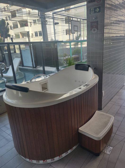 Imóvel para aluguel tem 70 metros quadrados com 2 quartos em Ponta Verde - Maceió - AL