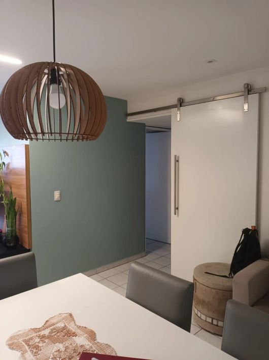 Opirtunidade! Apto 95m c/ armarios, 2v, andar alto, 150m da Praia, P Verde, Ferinha de Artesanato