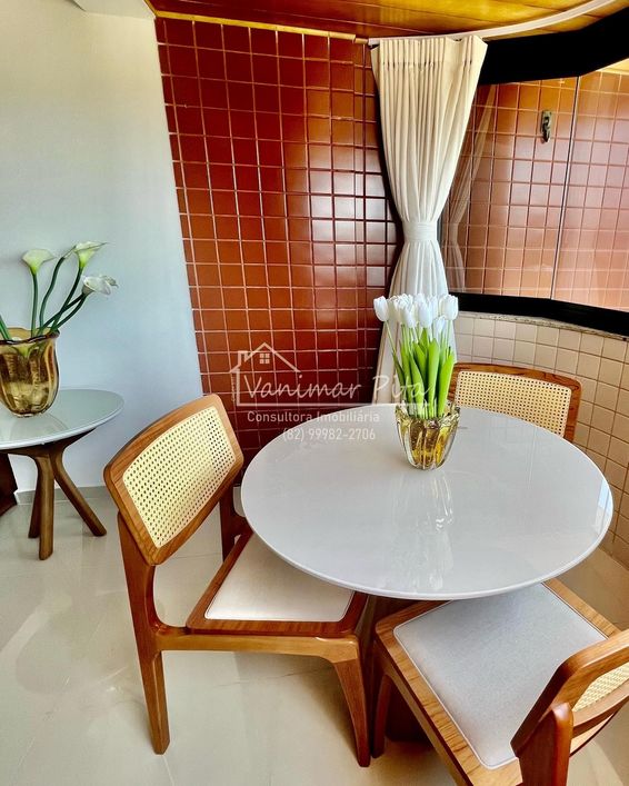 Apartamento para aluguel possui 97 m2 com 3 quartos em Ponta Verde - Maceió - Alagoas