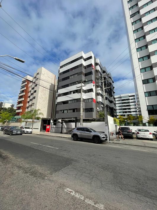 Apartamento para venda possui 47 metros quadrados com 1 quarto em Jatiúca - Maceió - AL
