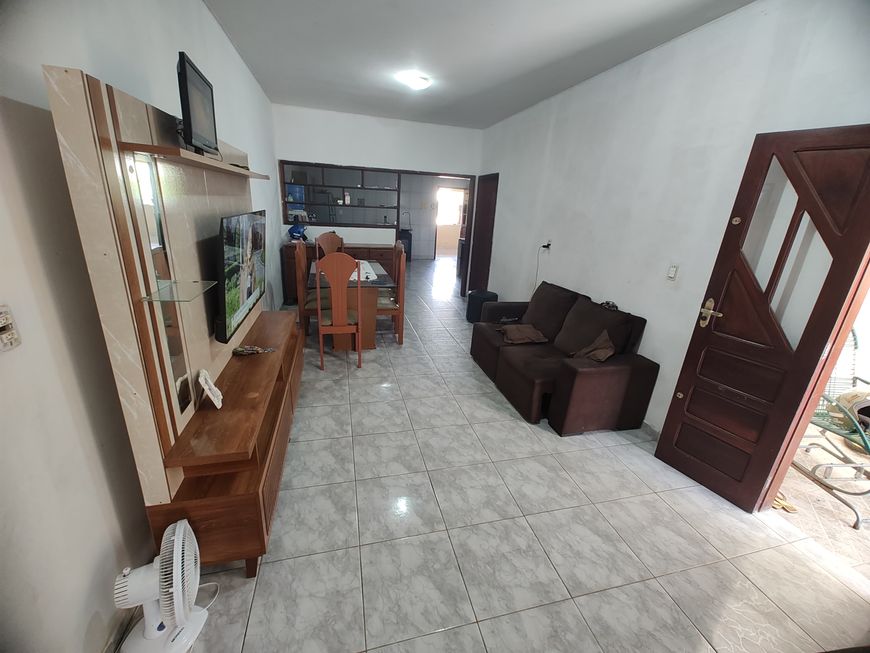 Vendo Casa com 3 quartos em Cidade Universitária - Maceió - AL