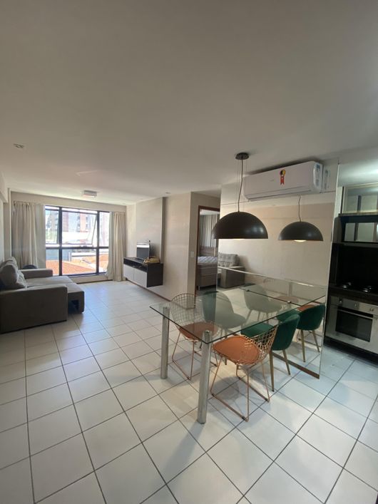 PS.: vendo lindo quarto e sala na Ponta Verde