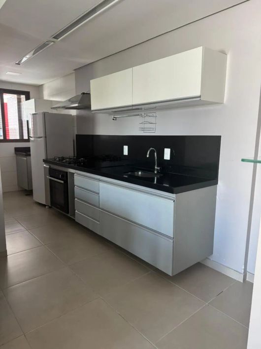 Alugo lindo apartamento 2/4 em Ponta Verde - Maceió - AL