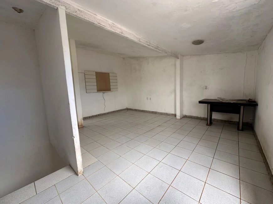 Casa 1º andar com 4 quartos em Santa Lúcia - Maceió - AL