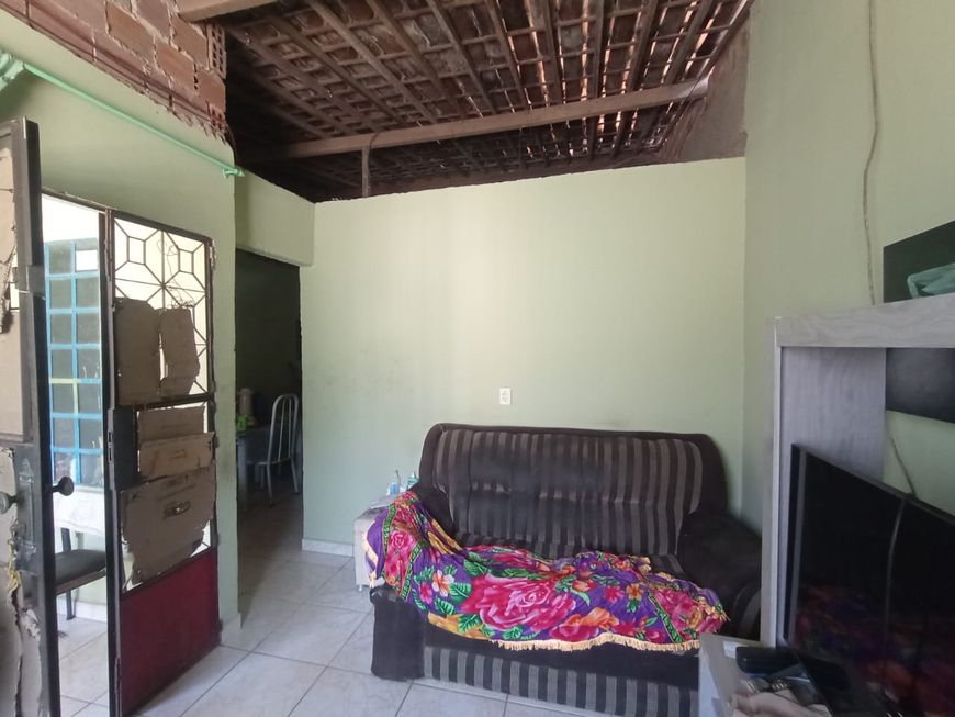 casa à venda com excelente localização na santa lucia