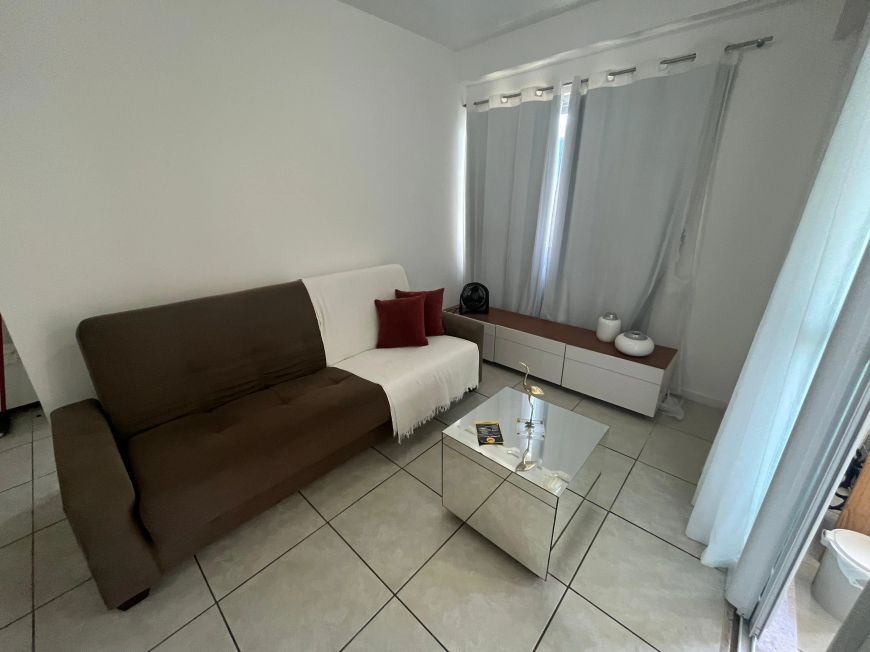 Apartamento quarto e sala Locação Anual JTR