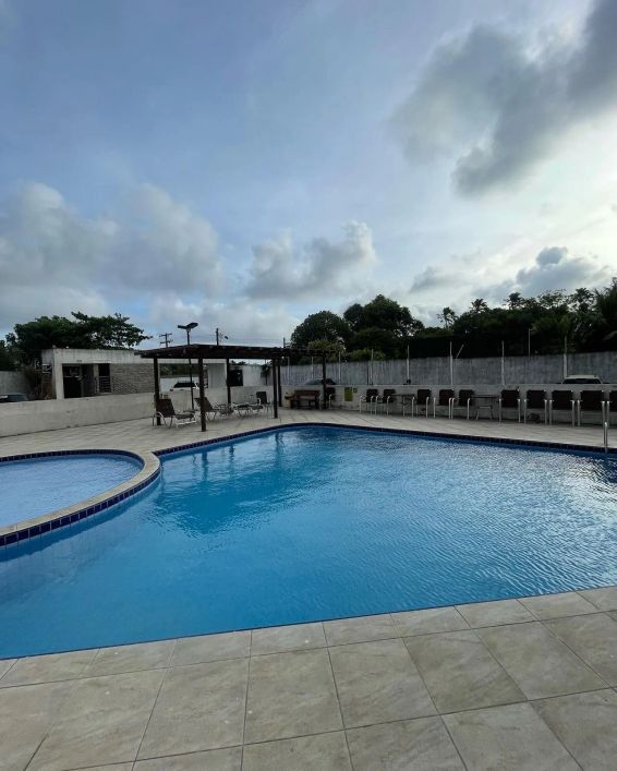 Imóvel para Aluguel com 2 quartos em Serraria - Maceió - AL