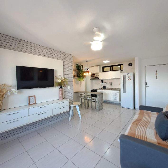 ALUGO quarto e sala mobiliado com 55m2 na Ponta Verde