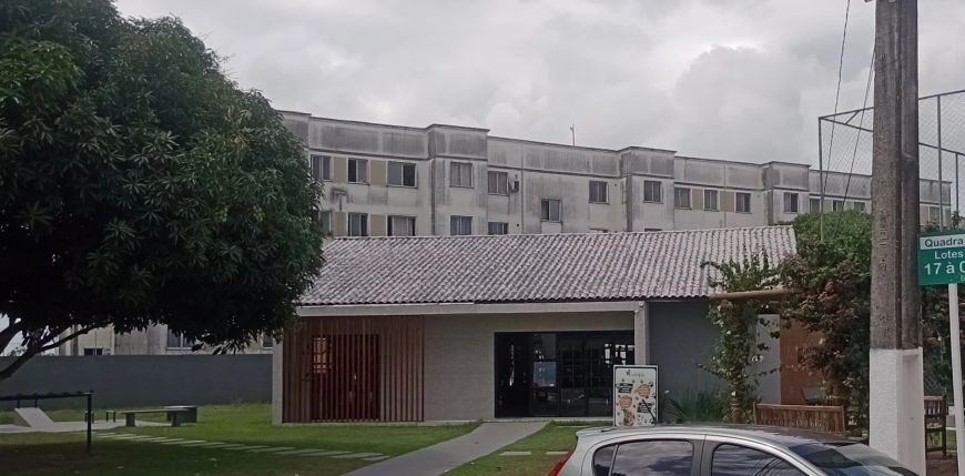 Sobrado para aluguel possui 270 metros quadrados com 4 quartos em Antares - Maceió - AL