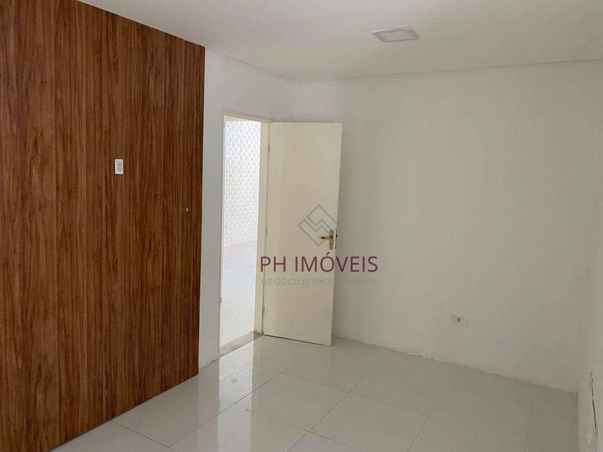 Casa localizada no Bairro do Poço com 3 dormitórios sendo 1 suíte + Piscina e Churrasqueira - 330m²