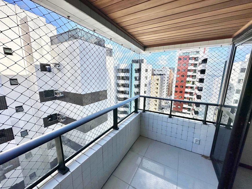Apartamento para venda com 95 metros quadrados com 3 quartos em Ponta Verde - Maceió
