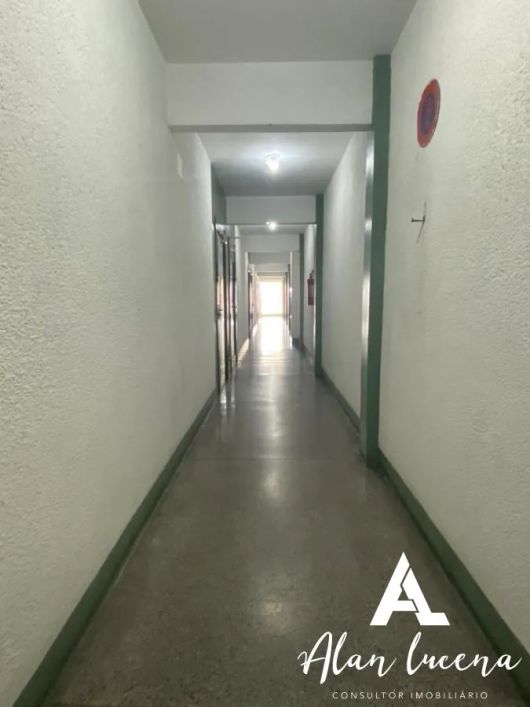 Escritório para aluguel com 35 metros quadrados em Centro - Maceió - AL