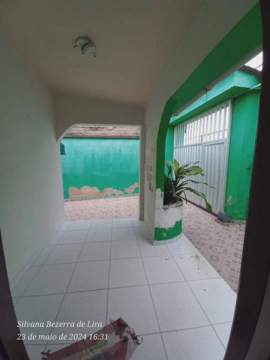 Casa à venda em rua pública, SERRARIA, Maceió, AL