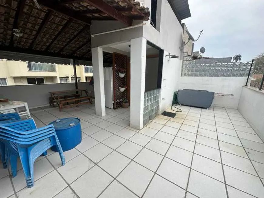 Casa em Condomínio - Triplex / Residencial / Pechincha