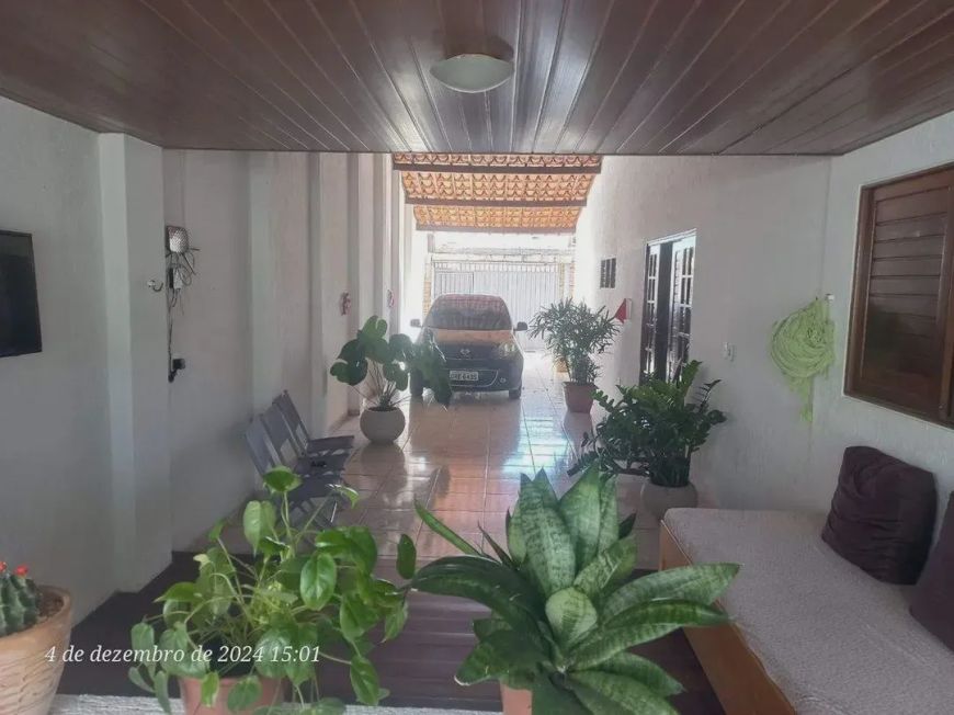 Imóvel para venda possui 190 metros quadrados com 3 quartos em Santa Lúcia - Maceió - AL