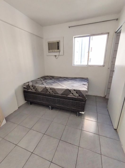 Alugo - Quarto e sala mobiliado na Ponta Verde, próximo a praça do Skate