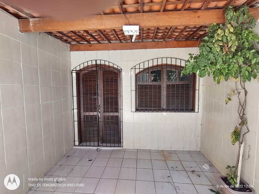 Casa para aluguel tem 150 metros quadrados com 3 quartos em Pitanguinha - Maceió - AL