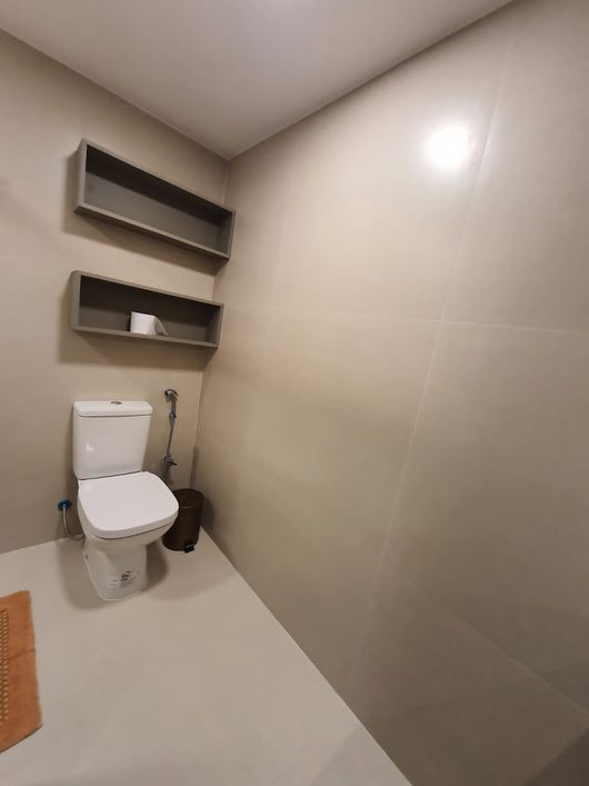 PS VENDO APTO 3/4 NA PONTA VERDE REFORMADO