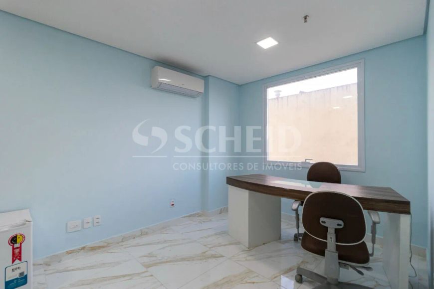 Sala Comercial á Venda no Ipiranga com 24m², 1 vaga.