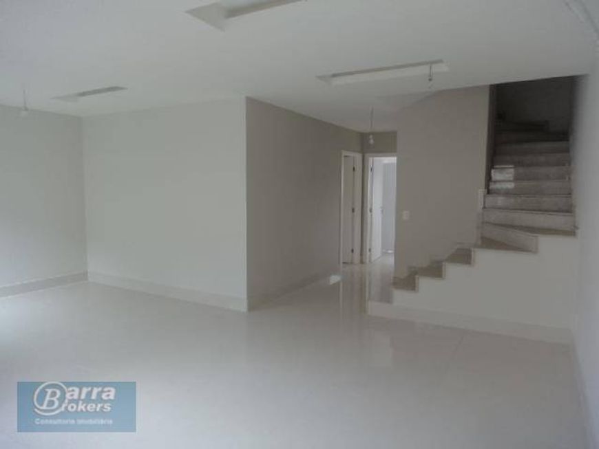 Casa com 5 dormitórios à venda, 220 m² por R$ 1.150.000,00 - Freguesia de Jacarepaguá - Rio de Janei