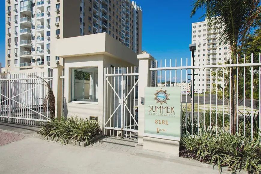 Imóvel para venda com 50 metros quadrados com 2 quartos em Jacarepaguá - Rio de Janeiro - RJ