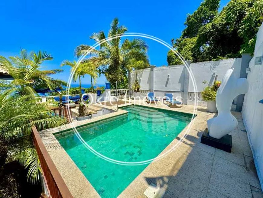 Apartamento - / Residencial / São Conrado