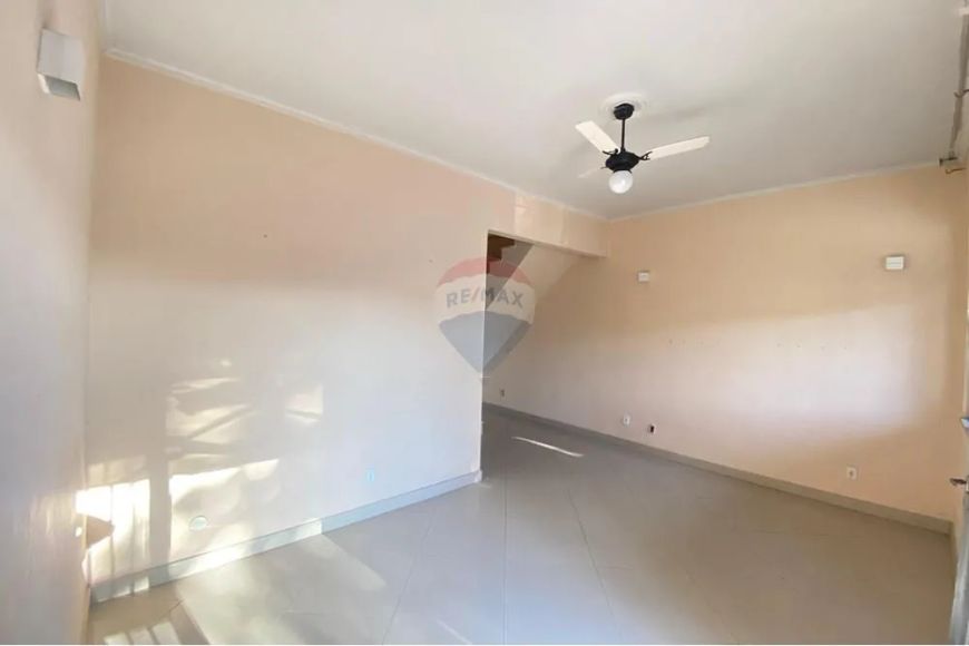 Excelente casa a venda na Penha/RJ!