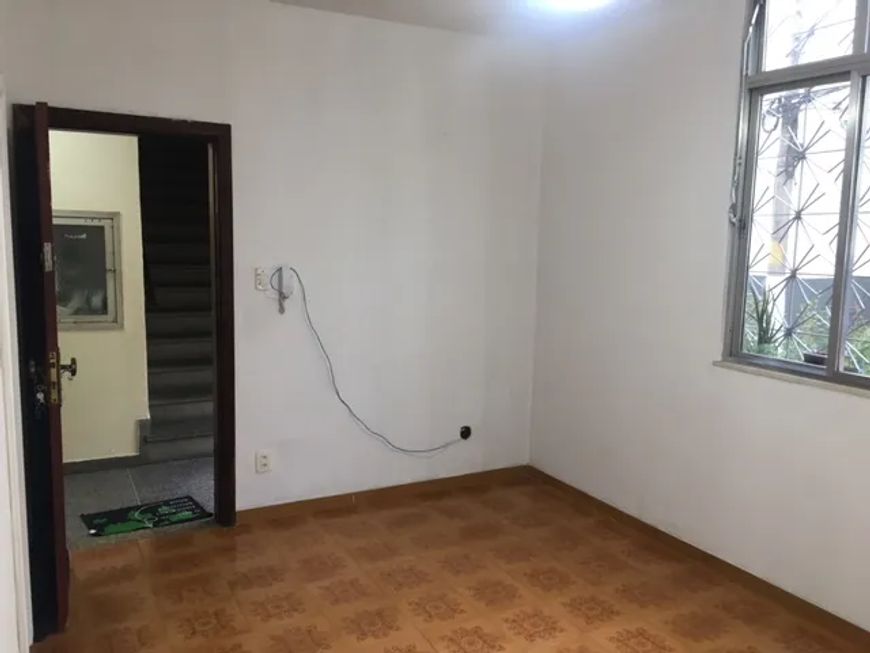 Vendo apartamento de 2 quartos em Vila Isabel - Rio de Janeiro - RJ