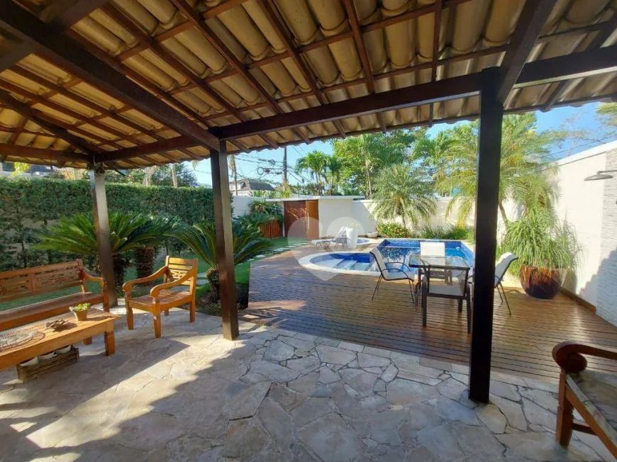 Casa com 4 quartos sendo 2 suítes à venda, 212 m² por R$ 2.100.000 - Recreio