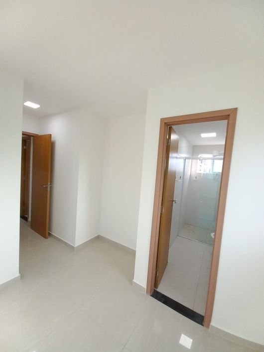 Apartamento para venda possui 93 metros quadrados com 2 quartos em Tirol - Natal - RN