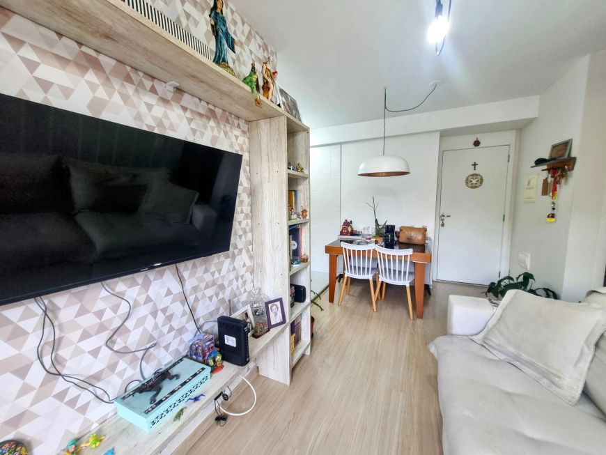 Condomínio c completa infra lazer excelente 2 qts(suíte) varanda vista livre cozinha planejada
