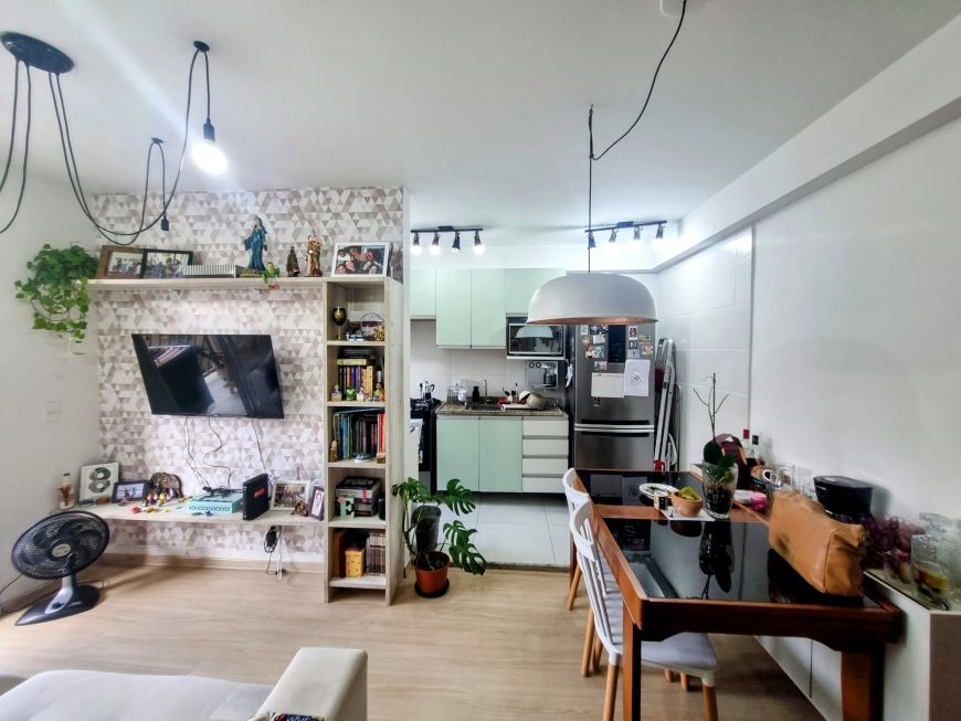 Condomínio c completa infra lazer excelente 2 qts(suíte) varanda vista livre cozinha planejada