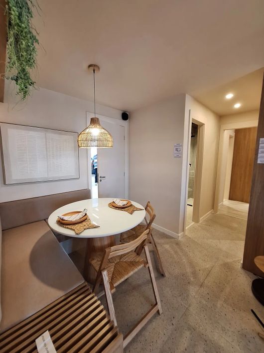 Apartamento a 400m da praia no Recreio. Localizado no bairro Recreio dos Bandeirantes, no Rio de Jan