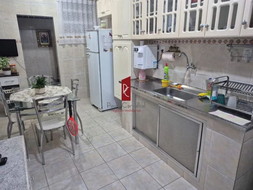 VENDO EXCELENTE CASA 6 Qtos, 75m2, Terraço + VAGA - Brás de Pina