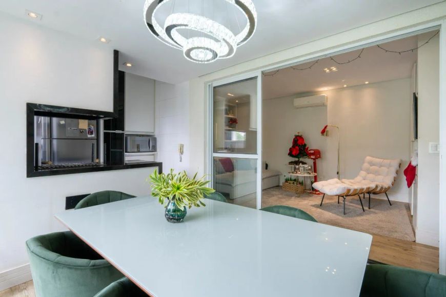 Apartamento tipo para venda com 2 quartos, sendo 2 suítes, 77m²