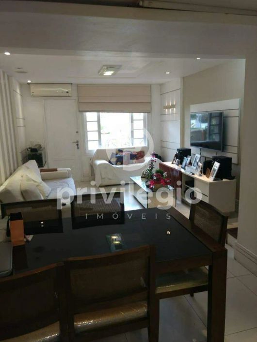 Casa à venda, 3 quartos, 2 suítes, 2 vagas, Recreio dos Bandeirantes - RIO DE JANEIRO/RJ